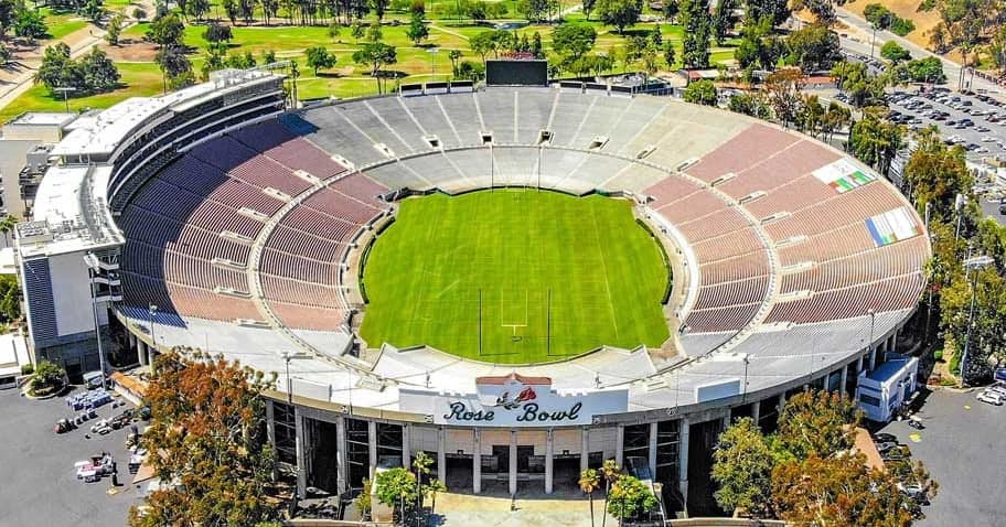 Rose Bowl (California) Remains the Luckiest