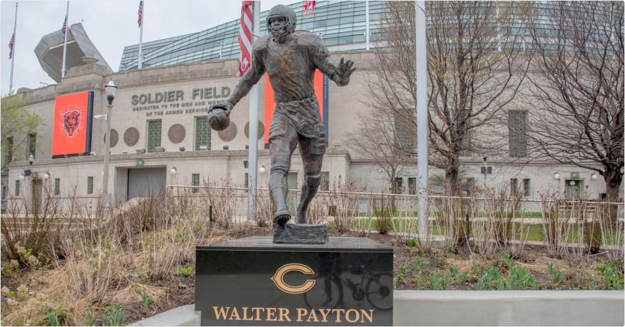 NFL Statue Walter Payton